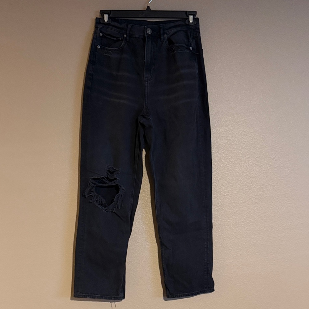 AMERICAN EAGLE 90s Boyfriend Distressed Jeans